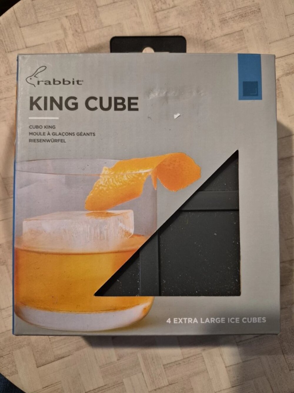 Rabbit King Cube mold 4 extra large ice cubes NEW bar accessories barware